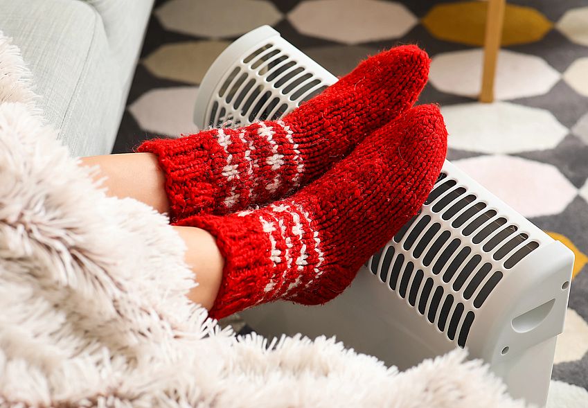 Studené nohy: možné příčiny a co proti nim pomáhá