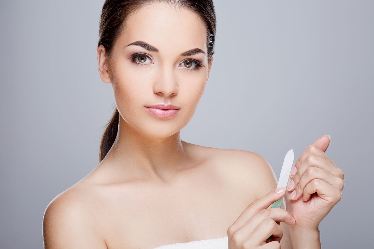 Papierový, kovový či sklenený: Ako vybrať najlepší pilník na nechty?