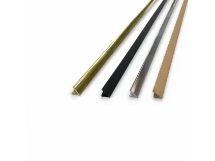 209 2 spojovaci t profil k pvc panelum