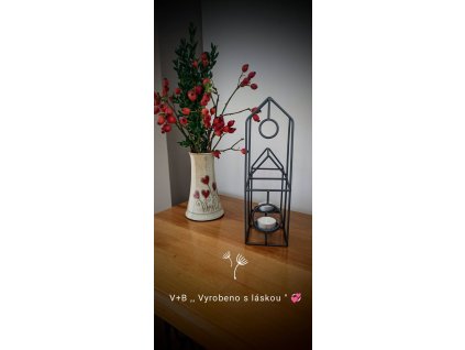 Svícen kostelíček, kovový, ruční ráce, dvě svíčky, poctivé řemeslo, vyrobeno s láskou