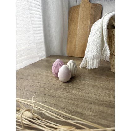 SADA VROUBKOVANÝCH VAJÍČEK (3 kusy)