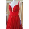 Dlhé červené trblietavé spoločenské šaty s korzetovým živôtikom