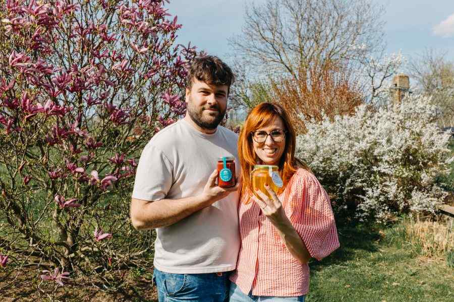 Med přímo od včelaře je nejlepší