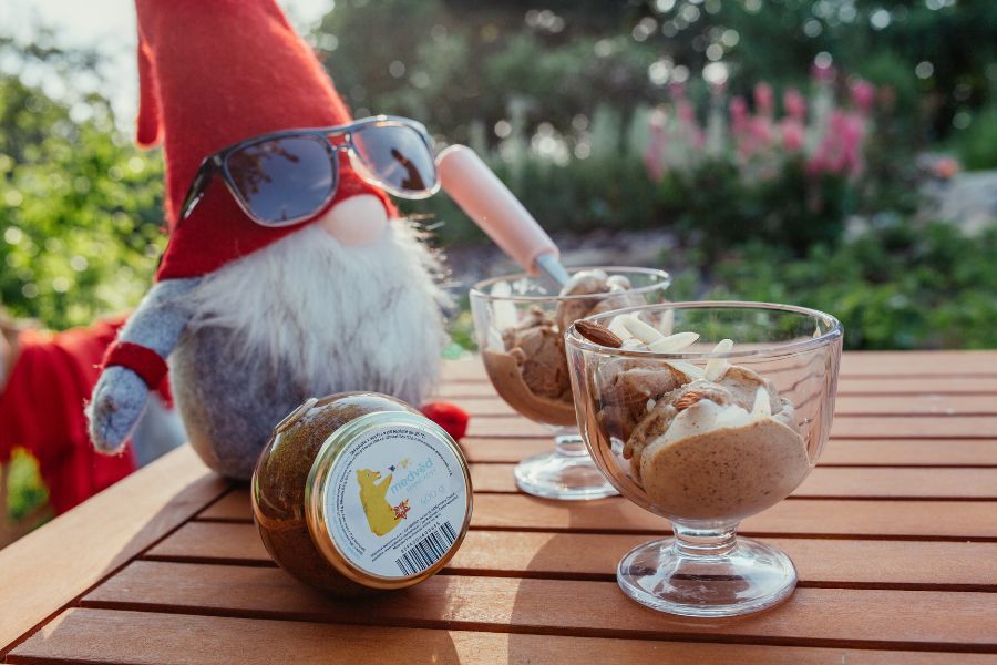 Perníčková zmrzlina s medem