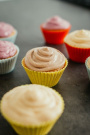  Cupcakes s krémem z ochucených medů