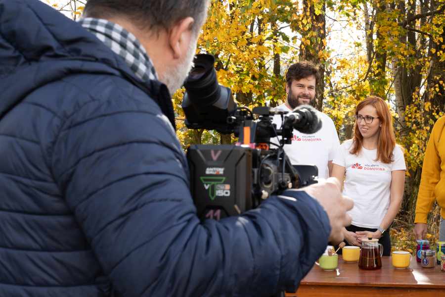 Snídaně na TV Nova, november 2024: reportáž Včelárstvo býva z roka na rok…