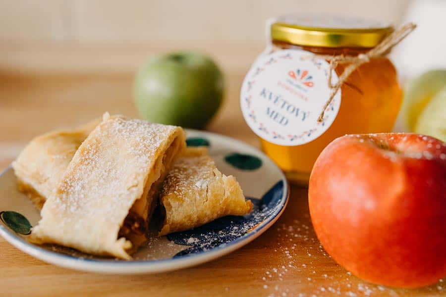 Jablkový závin s medom