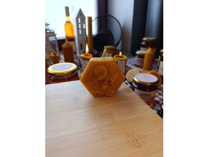 Svíčka šestihran se včelkou