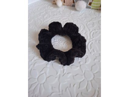 Háčkovaná scrunchie černá