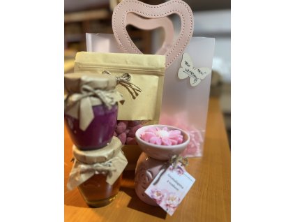 A58EF27E 848B 4B69 B17F 198C083650A2 1 102 a