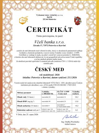 🍯 Máme radost – náš med opět obstál. 🐝🇨🇿 A tenhle certifikát si tady prostě musíme odložit na naši zeď. ❤️ Abychom mohli...