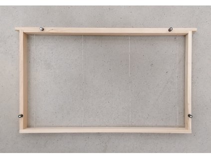 408 vceli ramek 39x24 cm vypleteny s mezerniky a zderemi