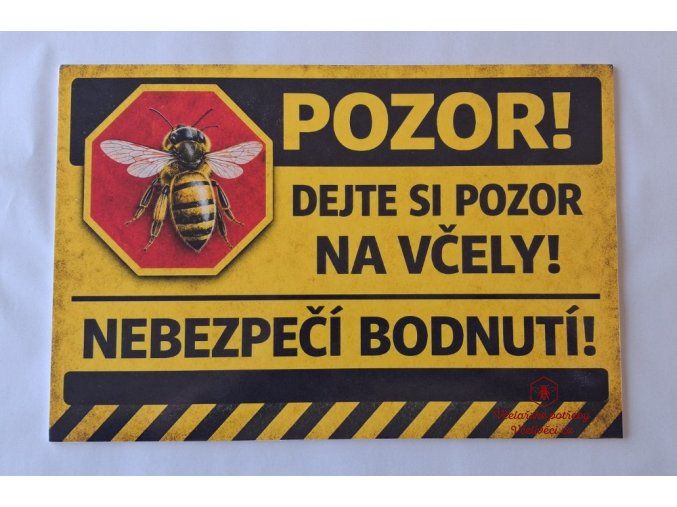 Cedule "Pozor včely" - žlutá