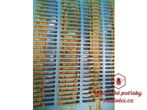 Mřížka- síto na těžbu propolisu 415x415mm