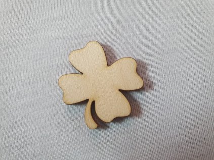 Dřevěný čtyřlístek z překližky
