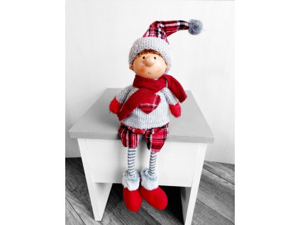 Postavička - sediaci chlapec