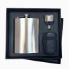 Butylka nerez se 4 kalíšky v kož. pouzdru a nálevkou