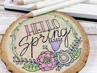 Oživenie Vami vypáleného diela pomocou farieb