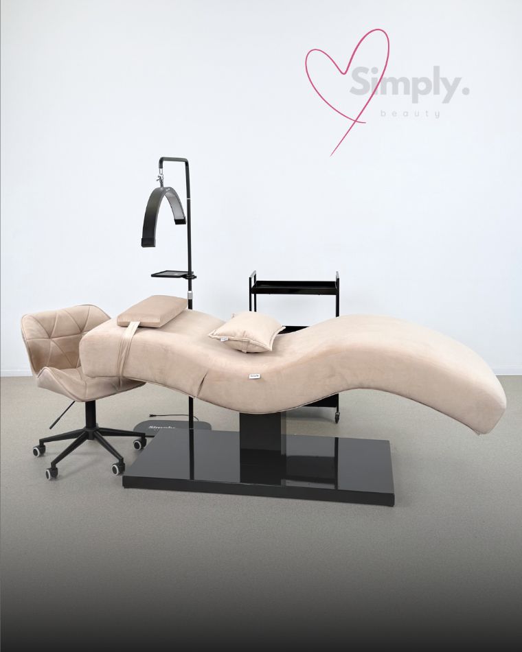 Kosmetická a pedikérská lehátka vlastní výroby Simply Beauty