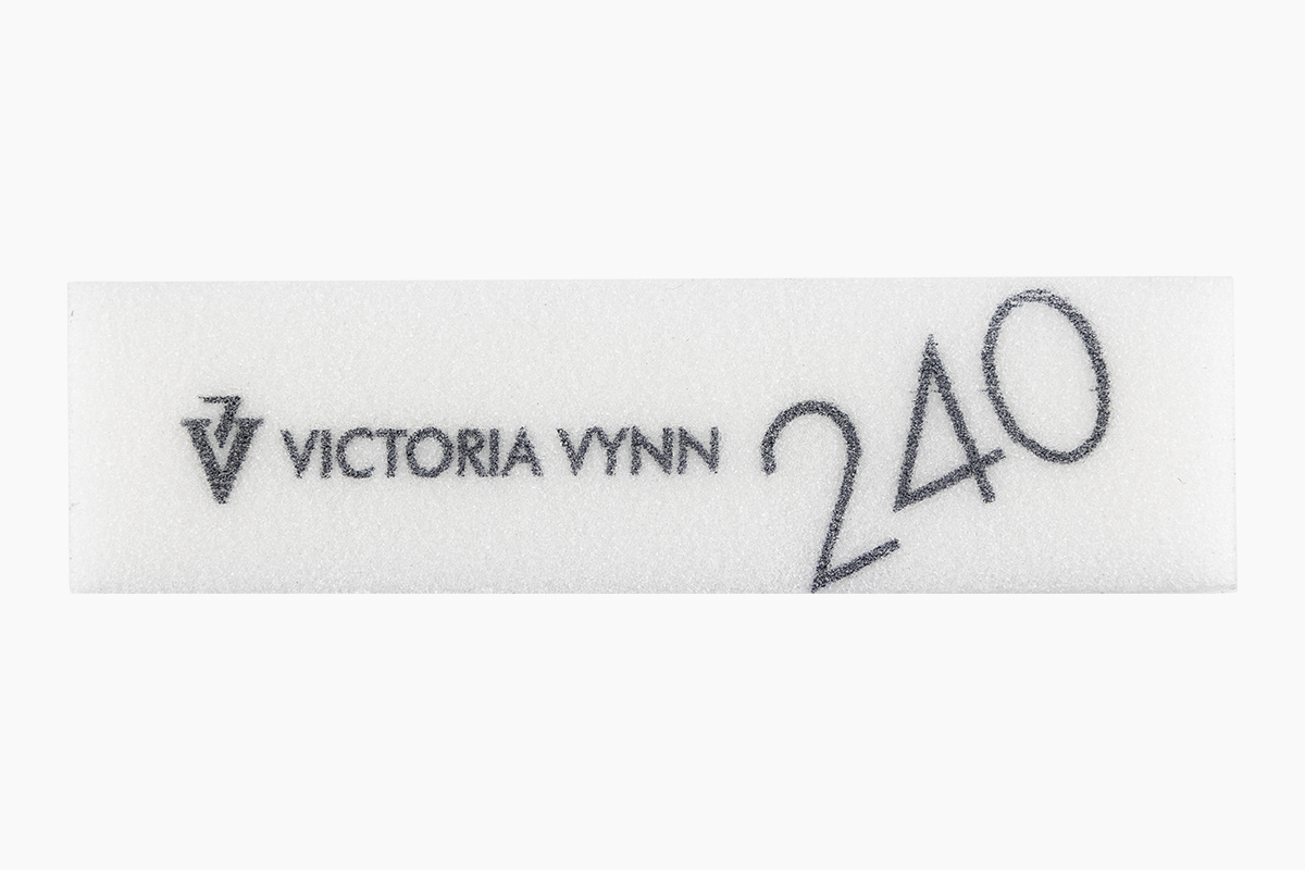 VICTORIA VYNN Brusný blok 240 White