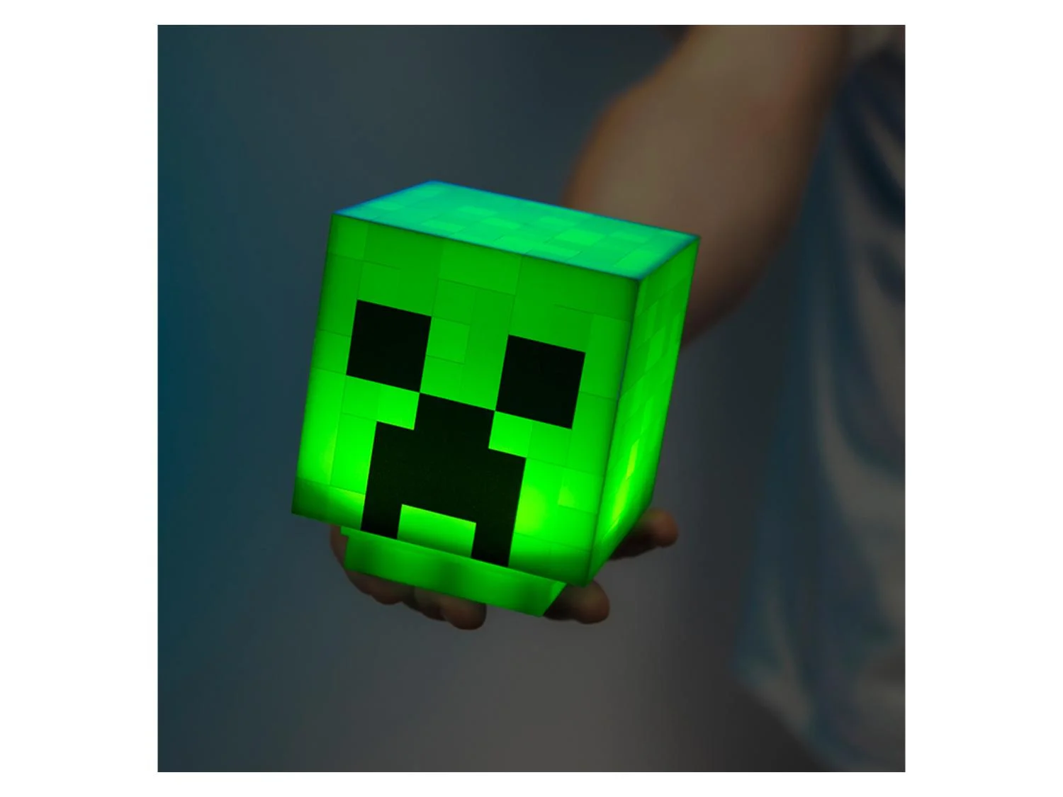 Dětská lampička Minecraft Creeper se zvukem – zelené LED světlo 12,5 cm