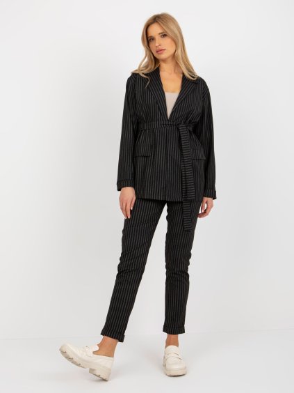ČERNÉ ELEGANTNÍ SAKO S PRUHY A VÁZÁNÍM