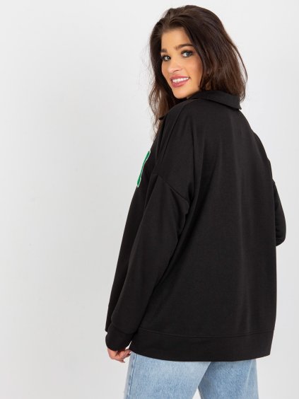 ČERNÉ OVERSIZE TRIČKO S NÁŠIVKOU