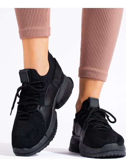 DÁMSKÉ ČERNÉ DĚROVANÉ SNEAKERSY OD SHELOVET