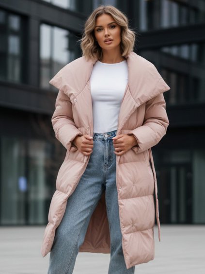 PUDROVĚ RŮŽOVÝ DLOUHÝ DÁMSKÝ PROŠÍVANÝ KABÁT S PÁSKEM FAVI (Velikost L)