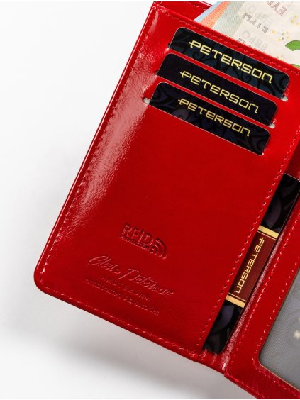 PETERSON ČERVENÁ VZOROVANÁ STŘEDNÍ PENĚŽENKA Y527