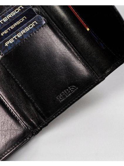 PETERSON ČERNÁ STŘEDNĚ VELKÁ DÁMSKÁ KOŽENÁ PENĚŽENKA Y422