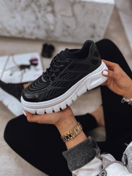 (VEL. 40) ČERNÉ SPORTOVNÍ SNEAKERSY CHAD (Velikost 40)