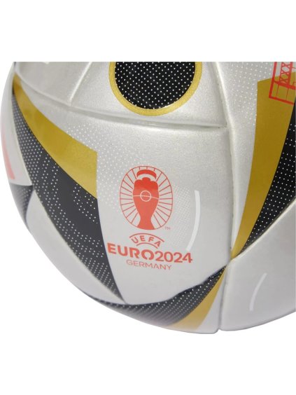 STŘÍBRNO-ČERNÝ FOTBALOVÝ MÍČ ADIDAS FUSSBALLLIEBE FINALE EURO 2024 MINI BALL