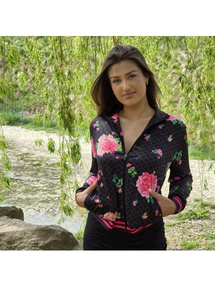 ČERNÁ KVĚTOVANÁ DÁMSKÁ MIKINA NA ZIP