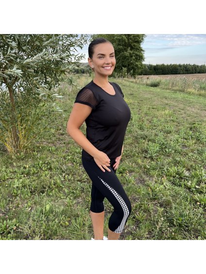 ČERNÉ DÁMSKÉ SPORTOVNÍ TRIČKO (Velikost XL)
