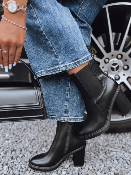 ČERNÉ DÁMSKÉ KOTNÍKOVÉ BOTY NA PODPATKU STYLOBOOT