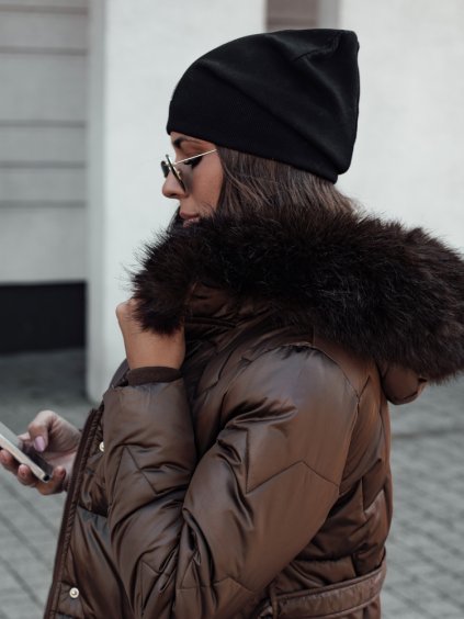 HNĚDÁ DÁMSKÁ DLOUHÁ PROŠÍVANÁ ZIMNÍ BUNDA S KOŽÍŠKEM STYLOWQ