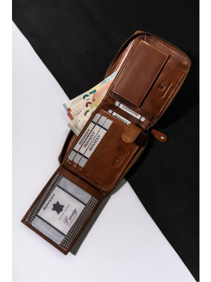 HNĚDÁ STYLOVÁ PÁNSKÁ PENĚŽENKA SE ZIPEM A RFID OCHRANOU ALWAYS WILD A209