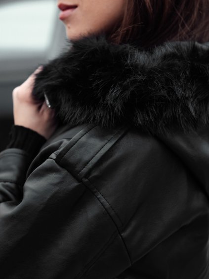 ČERNÁ DÁMSKÁ ZATEPLENÁ KOŽENKOVÁ CROP BUNDA SOFTREBEL