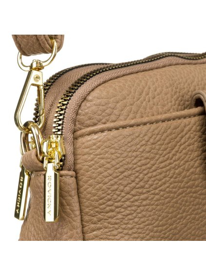 ROVICKY STYLOVÁ TMAVĚ BÉŽOVÁ MALÁ CROSSBODY KABELKA S NASTAVITELNÝM POPRUHEM (Velikost ONE SIZE)