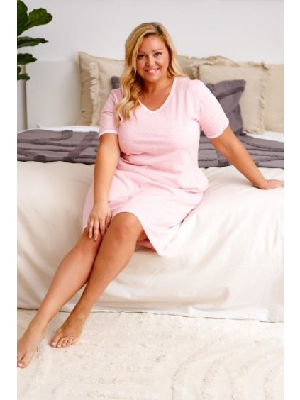 NOČNÍ PLUS SIZE KOŠILE V KRÁSNÉ SVĚTLE RŮŽOVÉ BARVĚ