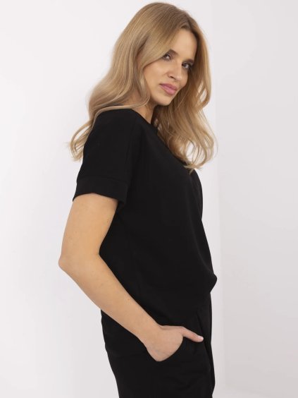 ČERNÉ DÁMSKÉ VOLNÉ TRIČKO S KRÁTKÝM RUKÁVEM (Velikost ONE SIZE)