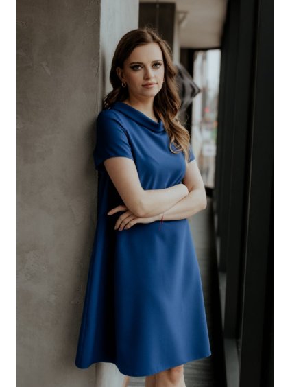 ELEGANTNÍ DÁMSKÉ TMAVĚ MODRÉ MIDI ŠATY S LÍMEČKEM