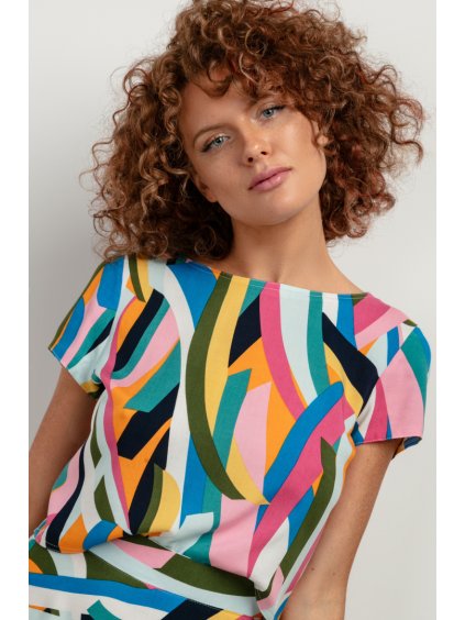 BAREVNÝ DÁMSKÝ TOP Z VISKÓZY S ABSTRAKTNÍM VZOREM (Rozmiar 3XL)