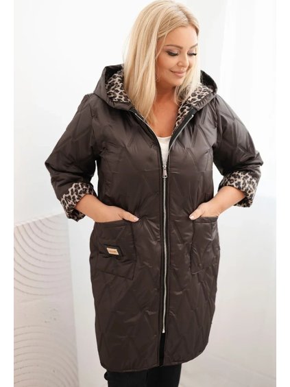 HNĚDÁ DÁMSKÁ PROŠÍVANÁ PLUS SIZE BUNDA S PODŠÍVKOU S LEOPARDÍM VZOREM A KAPUCÍ (Velikost ONE SIZE)