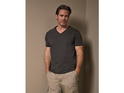 Pánske módne tričko V-výstrih (Farba Biela, Veľkosť S)