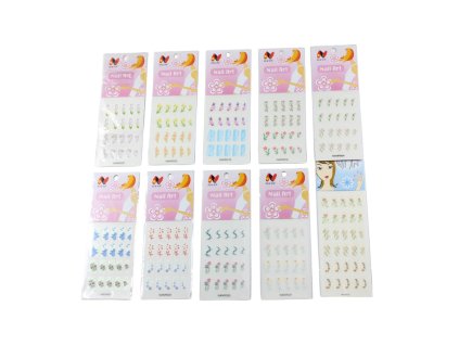 Dán móng trong gói treo