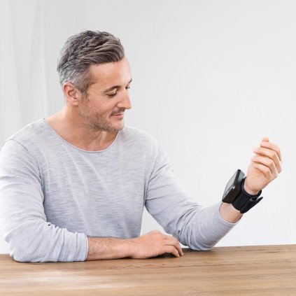 Tlakoměr na zápěstí BEURER BC 54