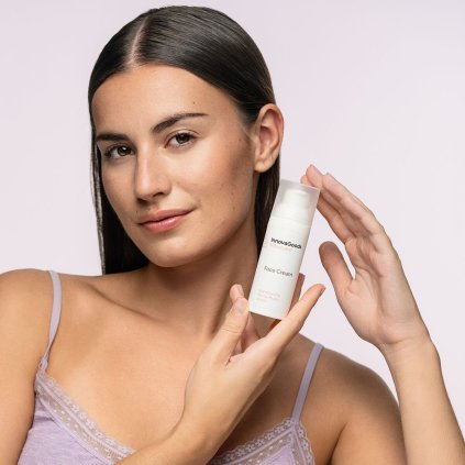 Hydratační pleťový krém s kombuchou Vibecare, 50 ml