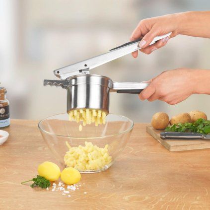 Multifunkční lis na brambory